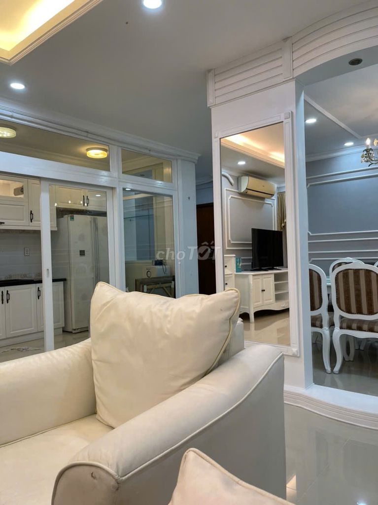 Rent the Riverply House. 217 meters, 3 bedroom 2 toilets, Full interior, nice house, good price.