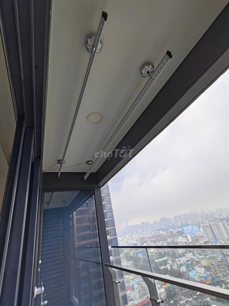 The Orient Plaza Âu Cơ rented three rooms, 106 m2 in the middle of October.