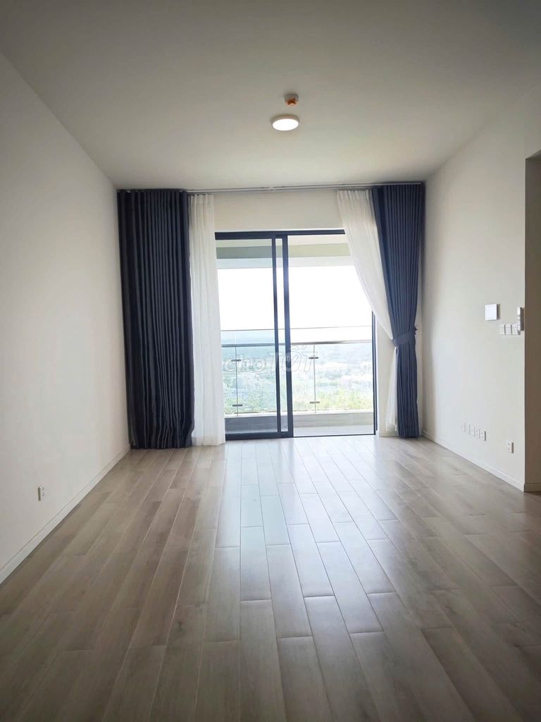 Three bedrooms, two toilets - 15 million and a half - Masteri Homes District 9