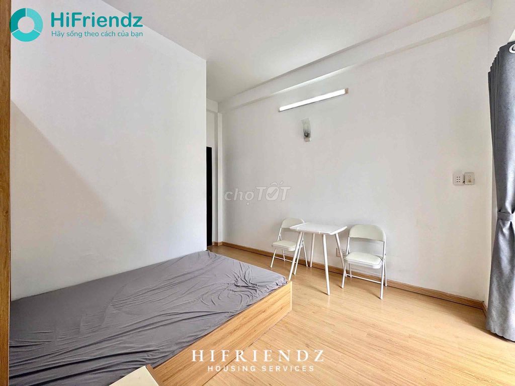 The bancol is nearly 30 meters wide, cool airy with its own washing machine.