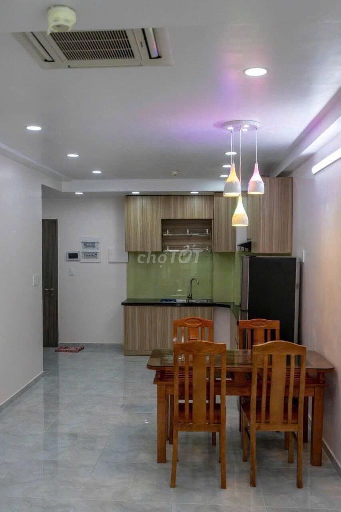Carillon-Hoàng Hoa Thám, 79 meters2, 2 bedrooms, plus 13.5 million a month, full interior.