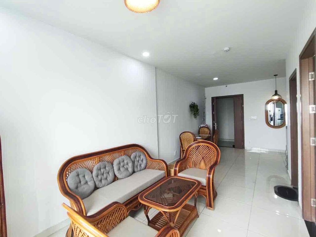 The apartment is a 50-mm bedroom full of Grand Riverside interiors.