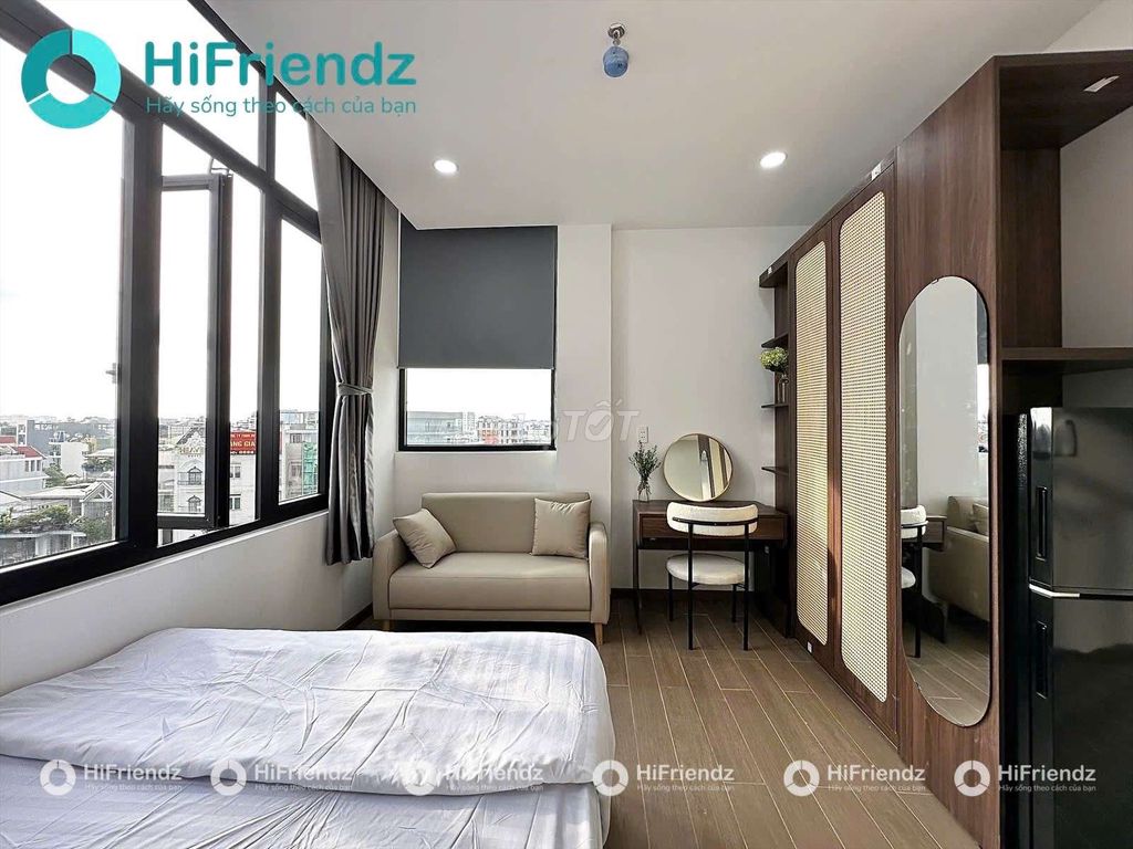 The new full interior studio drops 500 grand a month first month, vlu,iuh.