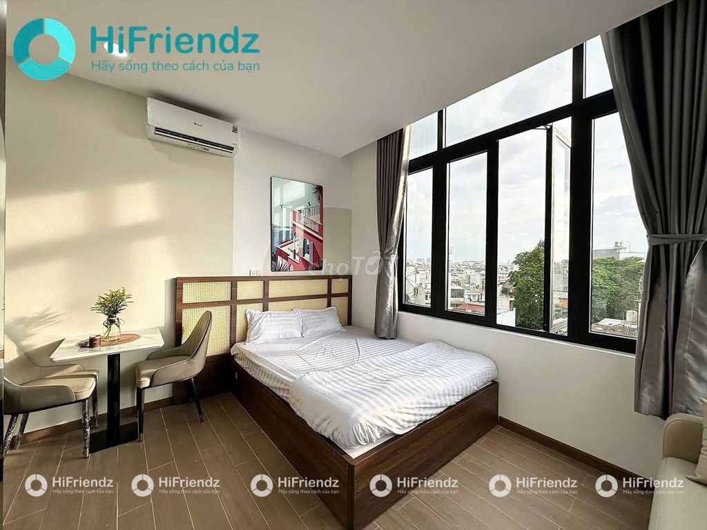The new full interior studio drops 500 grand a month first month, vlu,iuh.