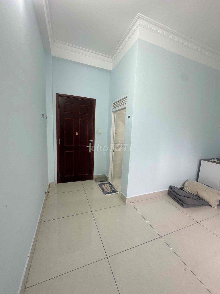 Rent the Nguyễn Trung Nguyệt p service room. Bình Trưng Đông District 2