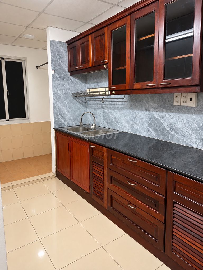 Rent Bàu Cát 2 elevators 70 M2 2 bedrooms 2 cold machines - 10 million