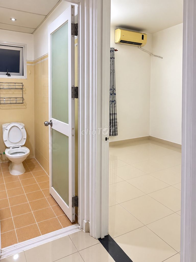 Rent Bàu Cát 2 elevators 70 M2 2 bedrooms 2 cold machines - 10 million