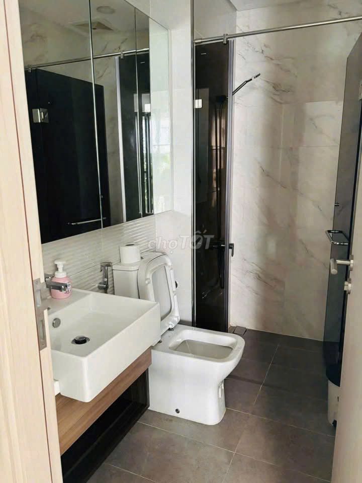 Rent a three-room Harmona apartment that's already available, which is 13 million and a half a month.
