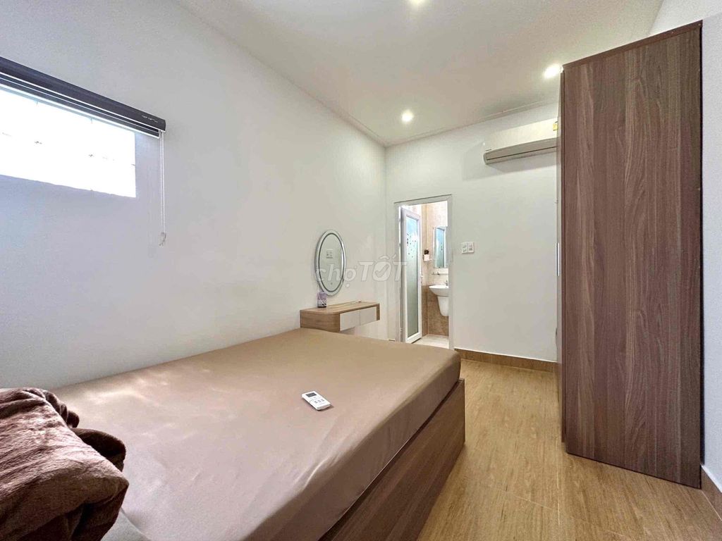 Two bedrooms. Two bathrooms. A living room in the Royal Park.