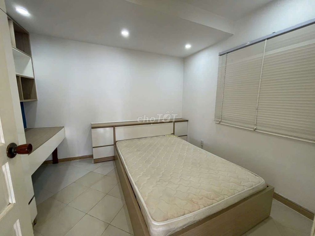 Rent an apartment in the Prosperity District 7