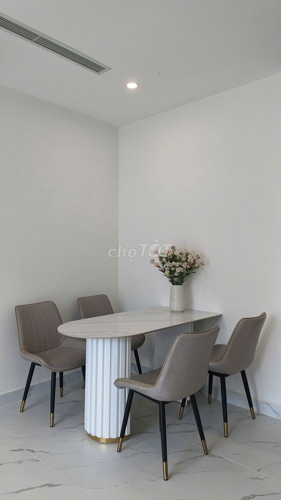 Rent two bedrooms the corner of theopus 2 – 84 M2 M2 01:306 view square view eagle