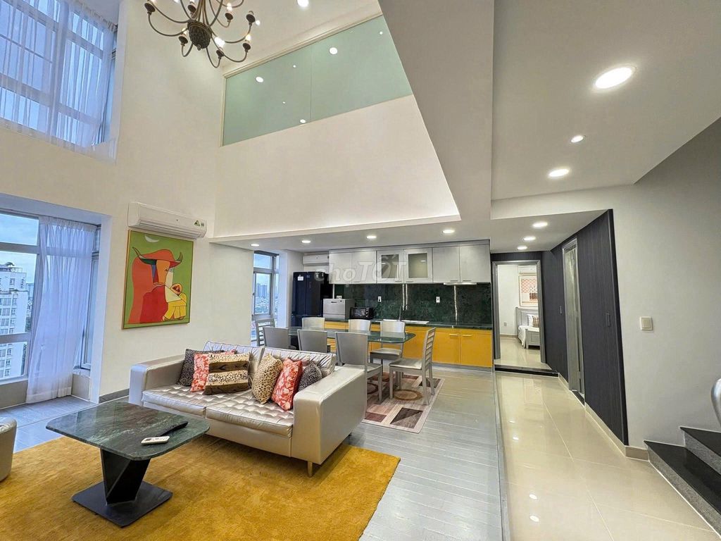 Penthouse - Satra Eximland (219 m2, 4 bedroom)