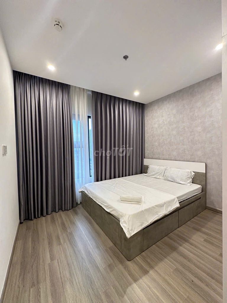 Rent three bedrooms heights - full furniture 16 million a month