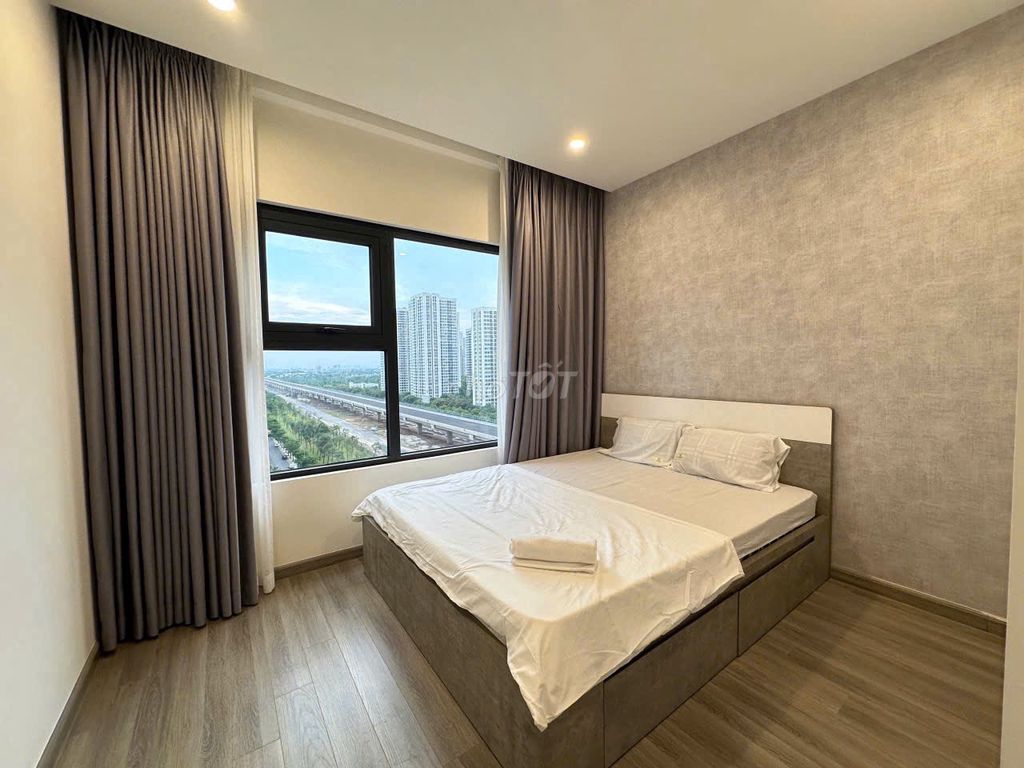 Rent three bedrooms heights - full furniture 16 million a month