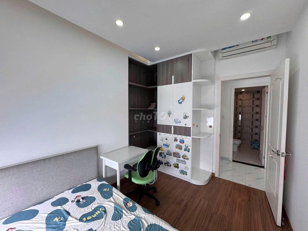 Ruby Garden 3 bedrooms, 103 m2 rents 11 million a month, full interior.