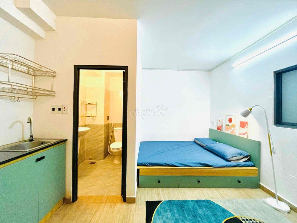 The new Studio House is the new House of Seven, the second person near the fifth district.