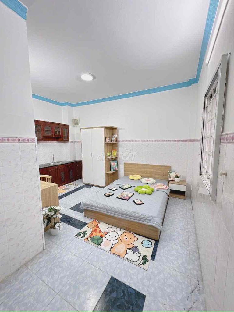 Rent rooms right at the Main Hall, near the University of Medicine, University of Economics ueh