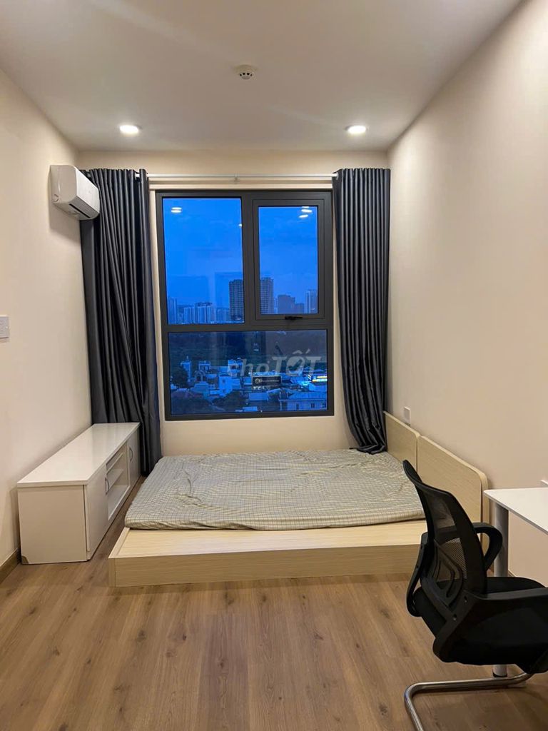 Rent Viva Plaza District 9. 72 meters, 2 bedrooms, 2 toilets, 10 million interiors.