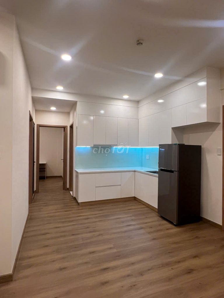 Rent Viva Plaza District 9. 72 meters, 2 bedrooms, 2 toilets, 10 million interiors.