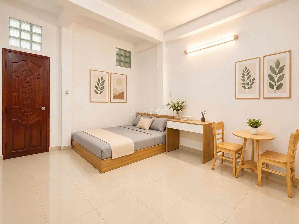 Rent studio full interior at cmt8 District 3