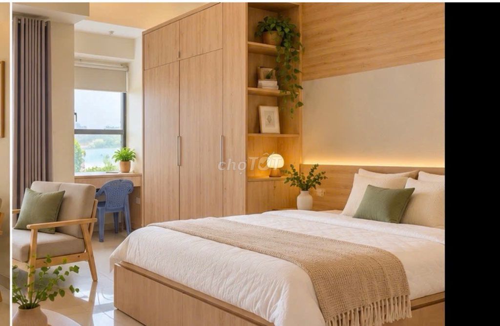 For renting Studios, there's a 40-foot balcony.