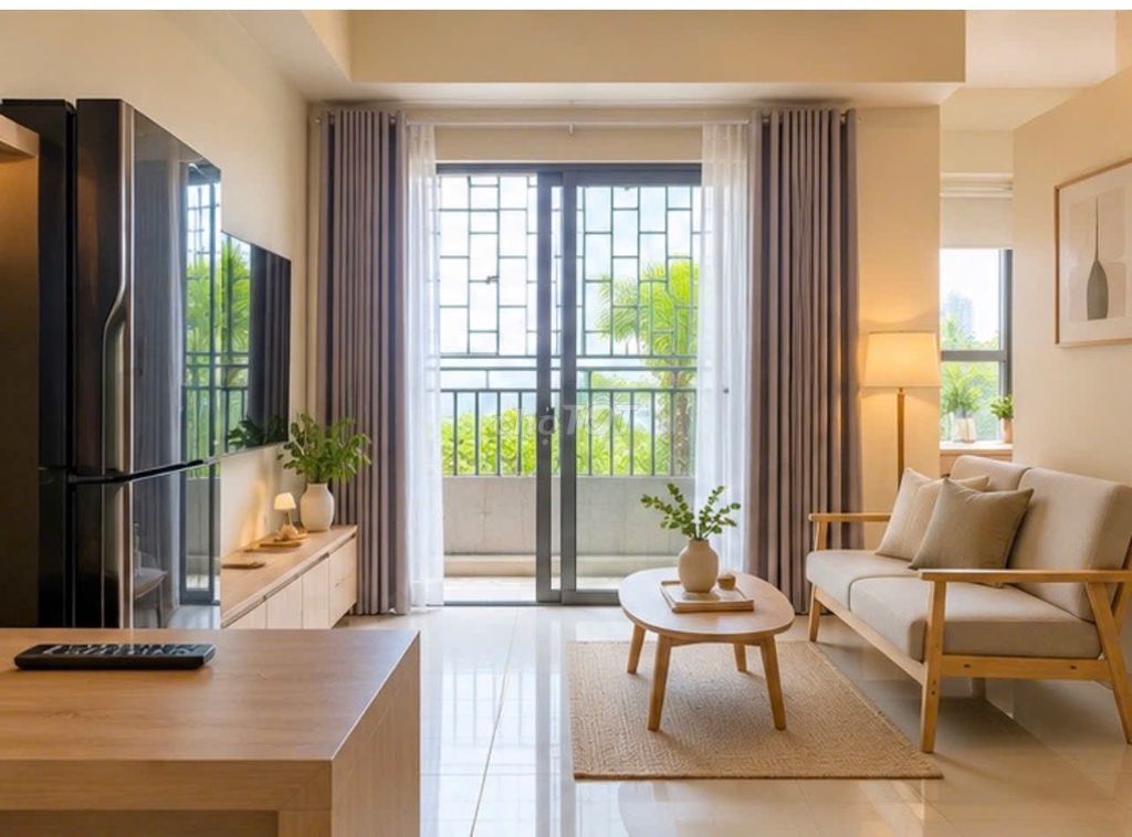 For renting Studios, there's a 40-foot balcony.