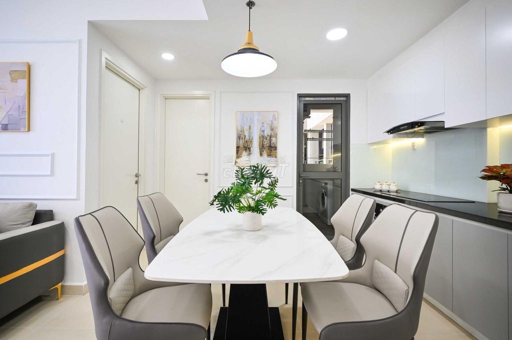 Rent Masteri Thảo Điền, 70 meters, 2 bedrooms, 20 million fines.