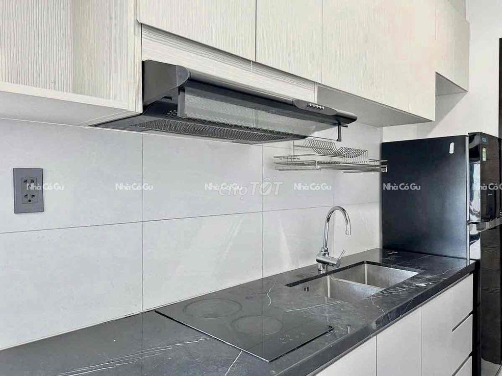 Rent the Guardian 1 Service Bedroom Full Seven Supremes District 7