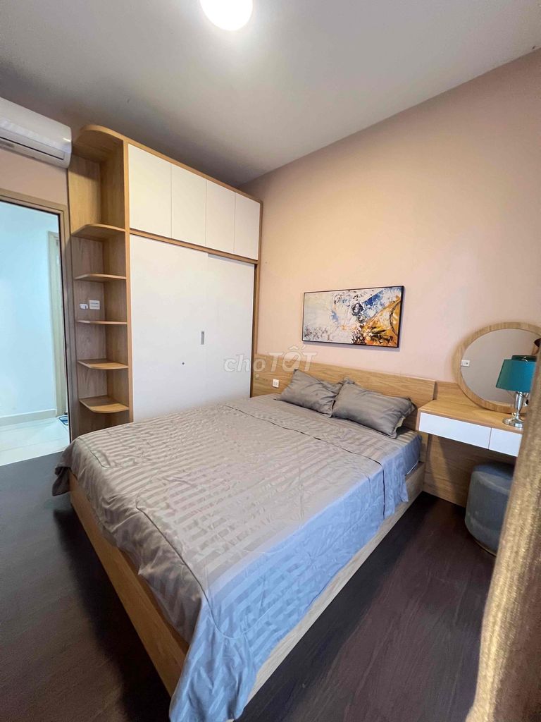 Rent two Sun Avenue bedrooms for 16.5 million.