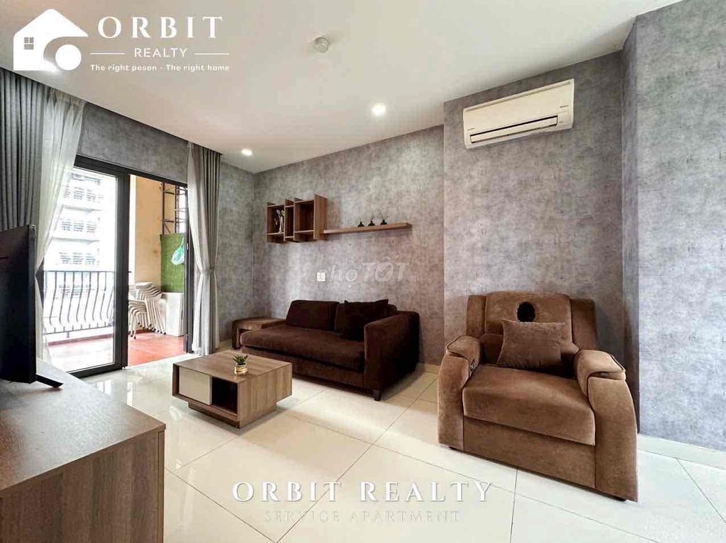 2 Nam Kỳ Khởi Nghĩa Bedrooms 3-- wide, central, transport everywhere.