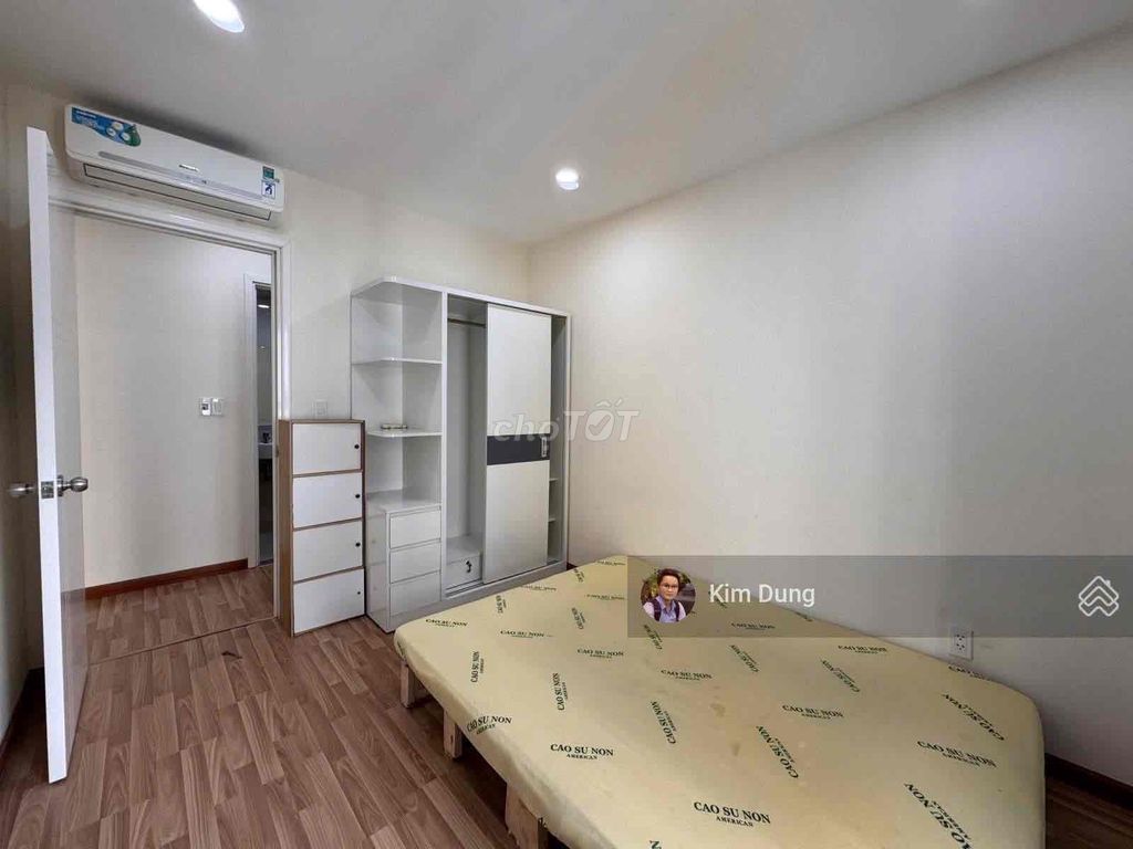 Rent apartment 72 m2 2 bedroom 2 Diamond Riverside toilets at 10.5 million a month.