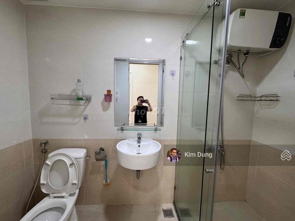 Rent apartment 72 m2 2 bedroom 2 Diamond Riverside toilets at 10.5 million a month.