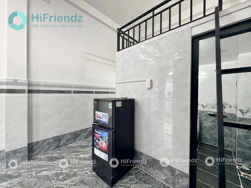 The guard room has a balcony. - Stand at the center of Phú Nhuận.