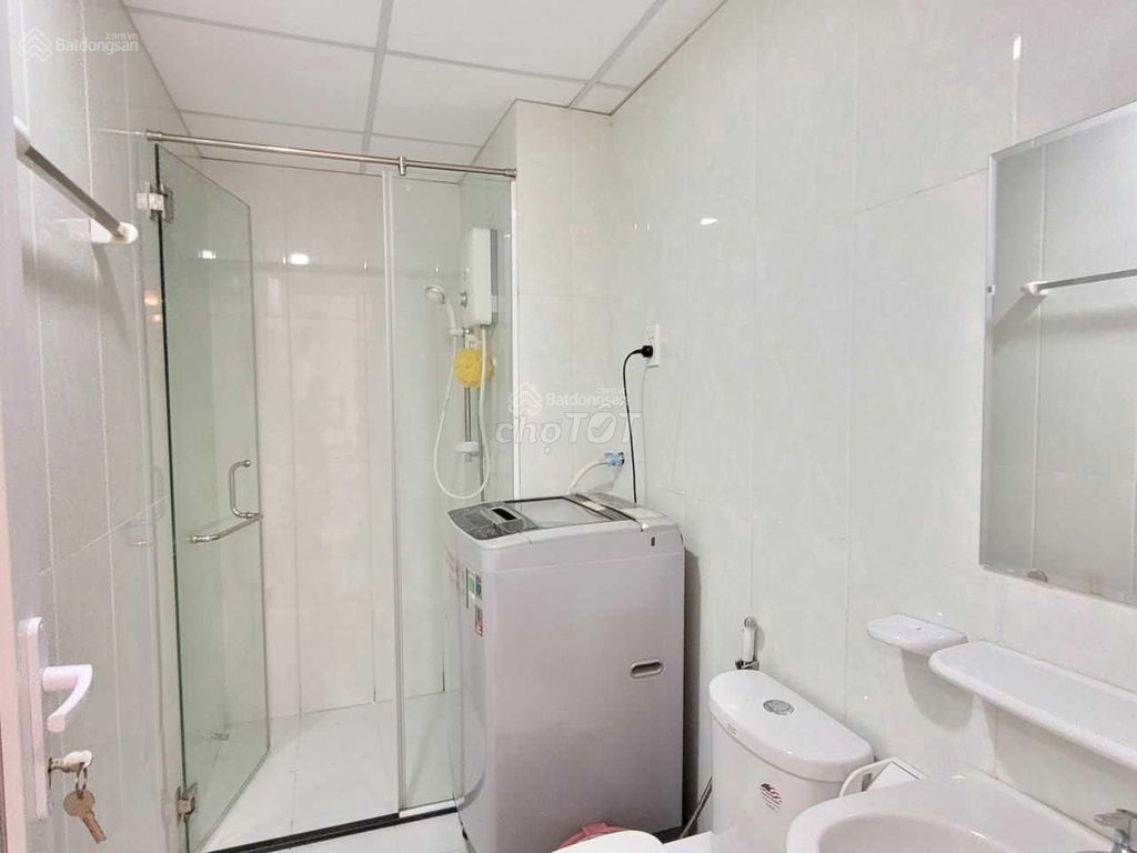 Renting Topaz Home. District 12. area: 55 meters2. Two bedrooms. Price: Eight million.