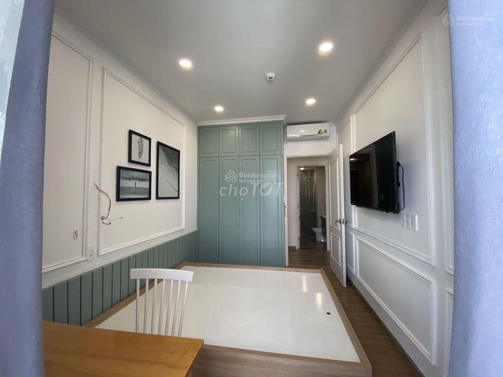 Rent it up to Prosper's apartment. District 12. area: 65 meters2. Two bedrooms. Two toilets. Price: Nine million.