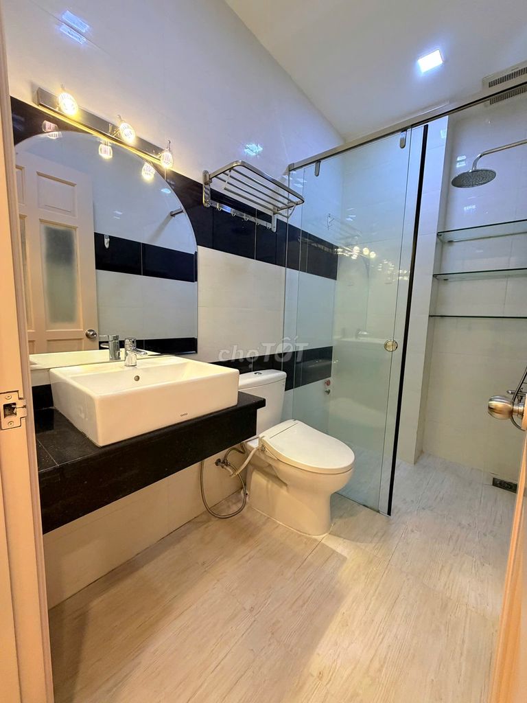 The first bedroom in Kadc Him Lam District 7