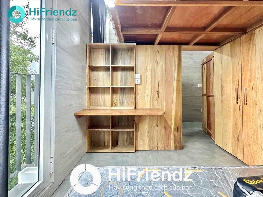 Open two new bedrooms, build a Tân Hương church near University.