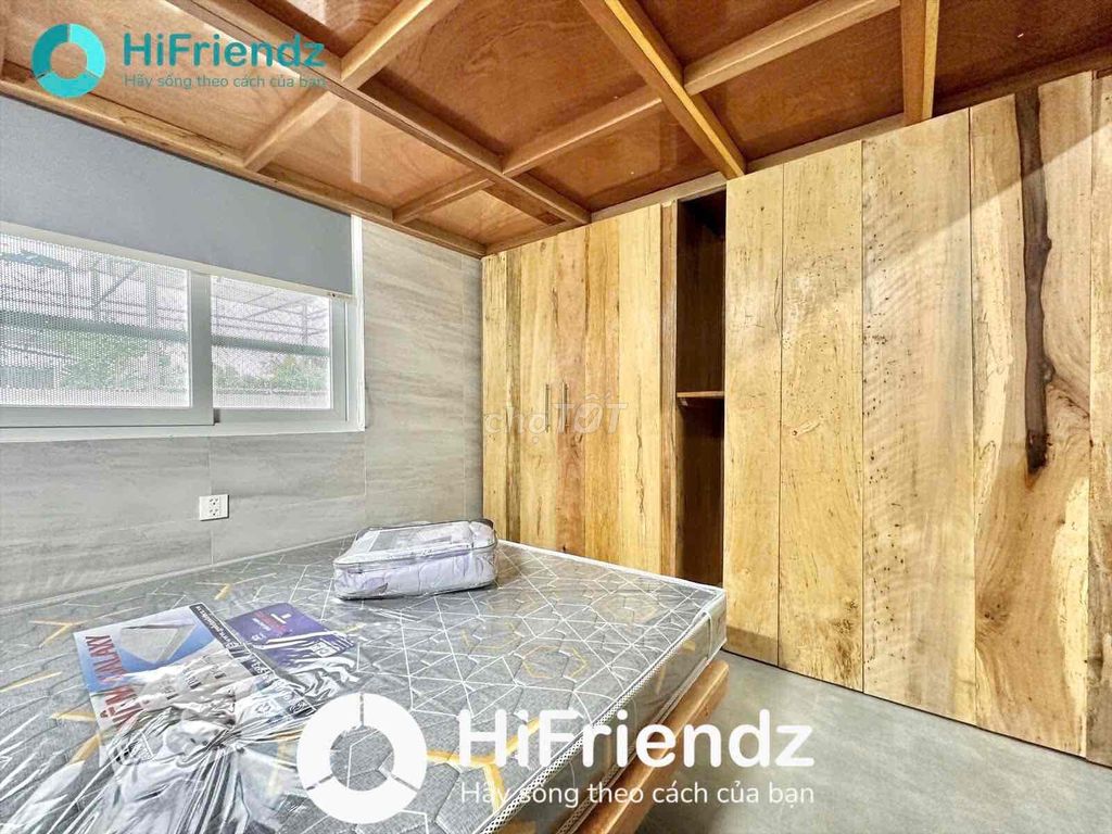 Open two new bedrooms, build a Tân Hương church near University.