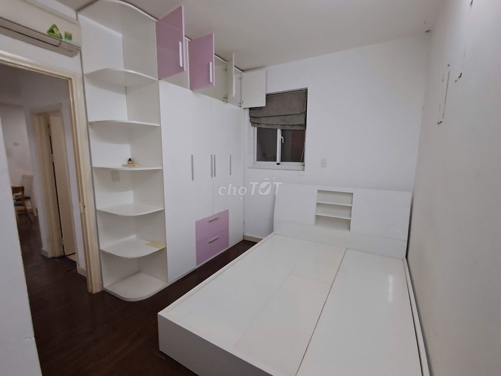Rent a happy apartment. Two bedrooms. 76 M250 million per week.