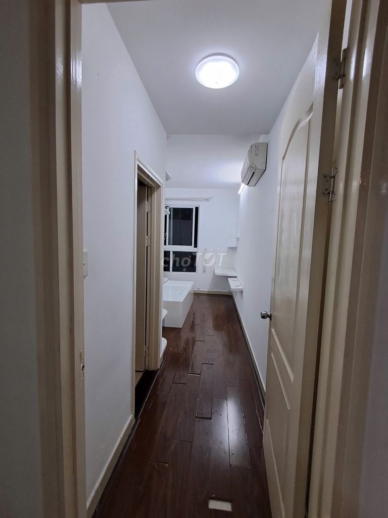 Rent a happy apartment. Two bedrooms. 76 M250 million per week.