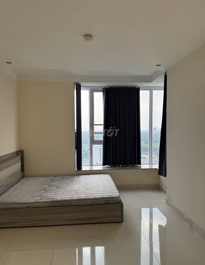 Rent Terra Rosa South next to cheap college.