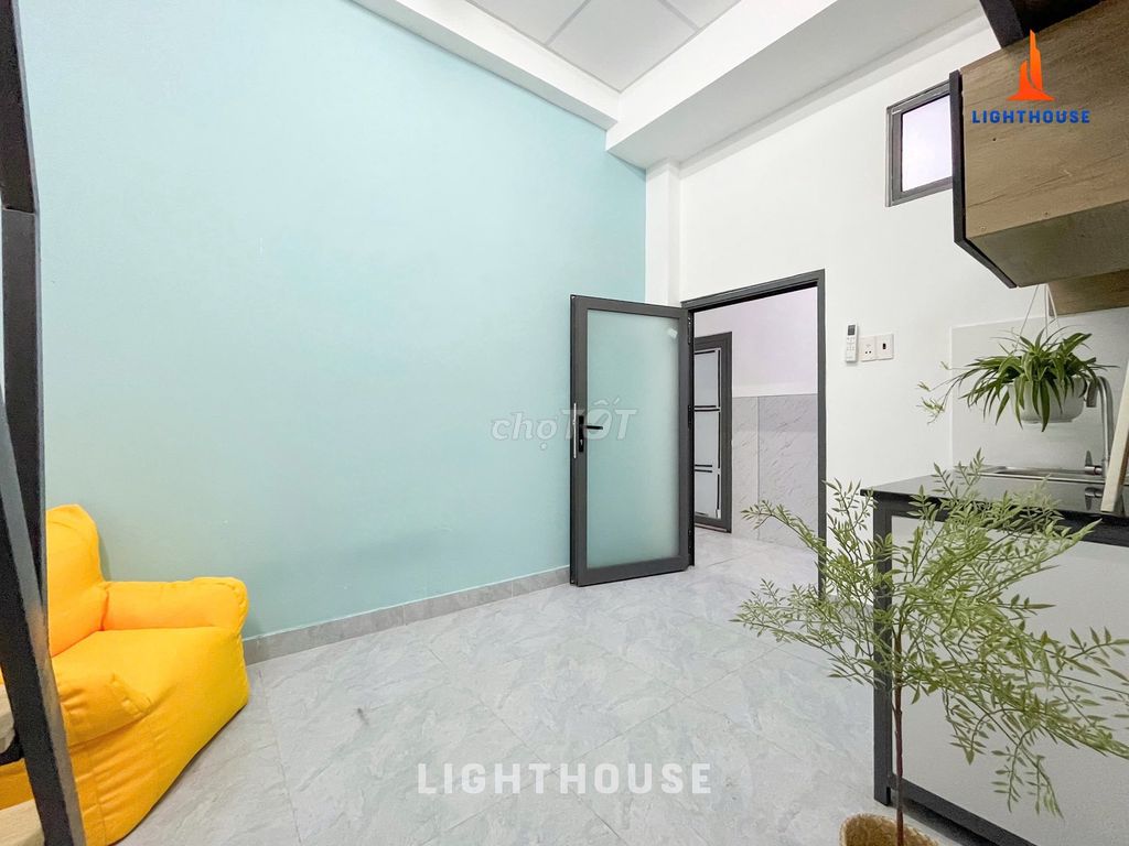 Enter the full interior - the window right at Quang Trung - the last session