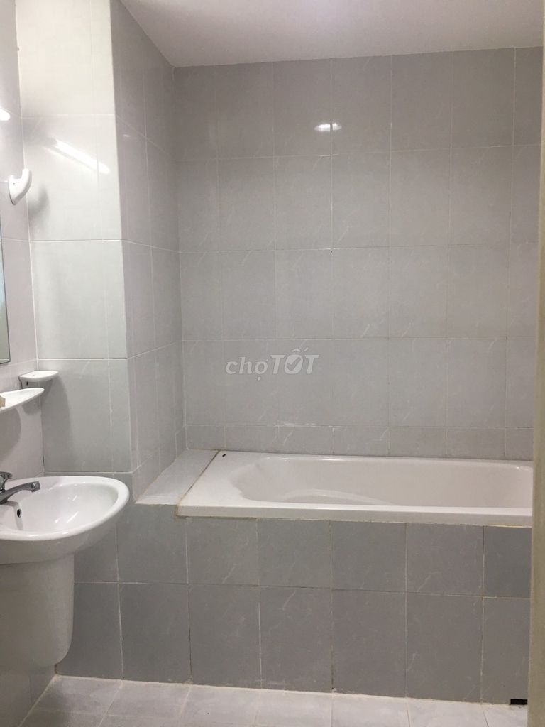 Rent Chung Cư 109 Nguyễn Biểu 9 million a month.
