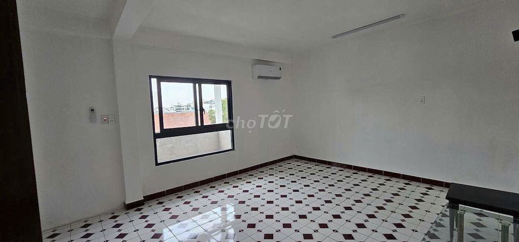 We need to rent apartment C1 New Forever Road 9 district 4