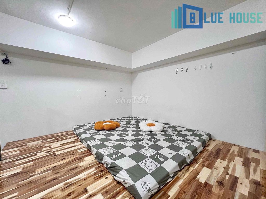 apartment full interior-- near the loti - Where get you 440 - tram car