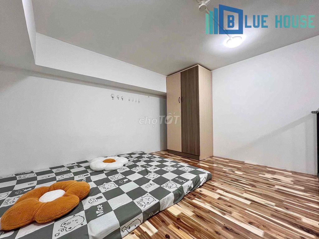 apartment full interior-- near the loti - Where get you 440 - tram car