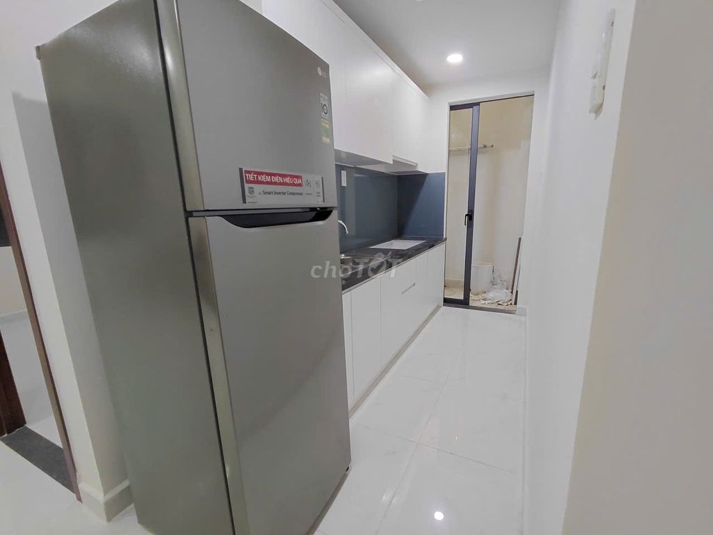 Rent Green River in 8th District, 665 meters 2 bedrooms for 11 million entire interiors.