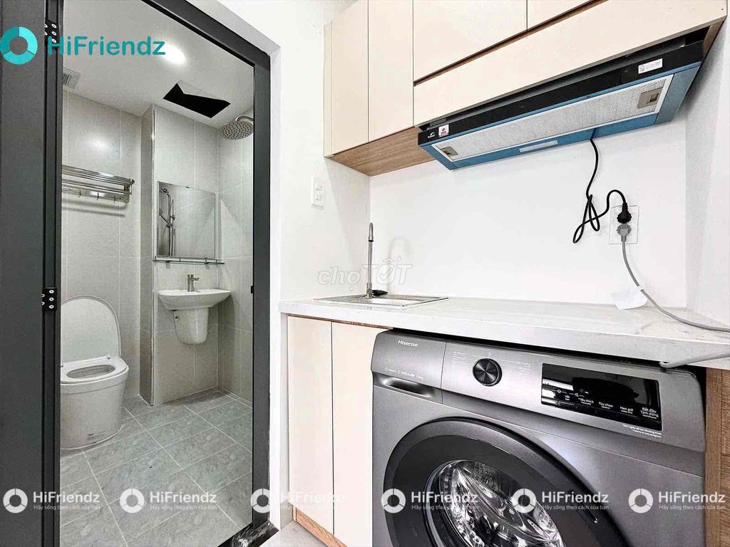 Nearby the University of Lang, Emart Phan, Public Values, Wash Machine
