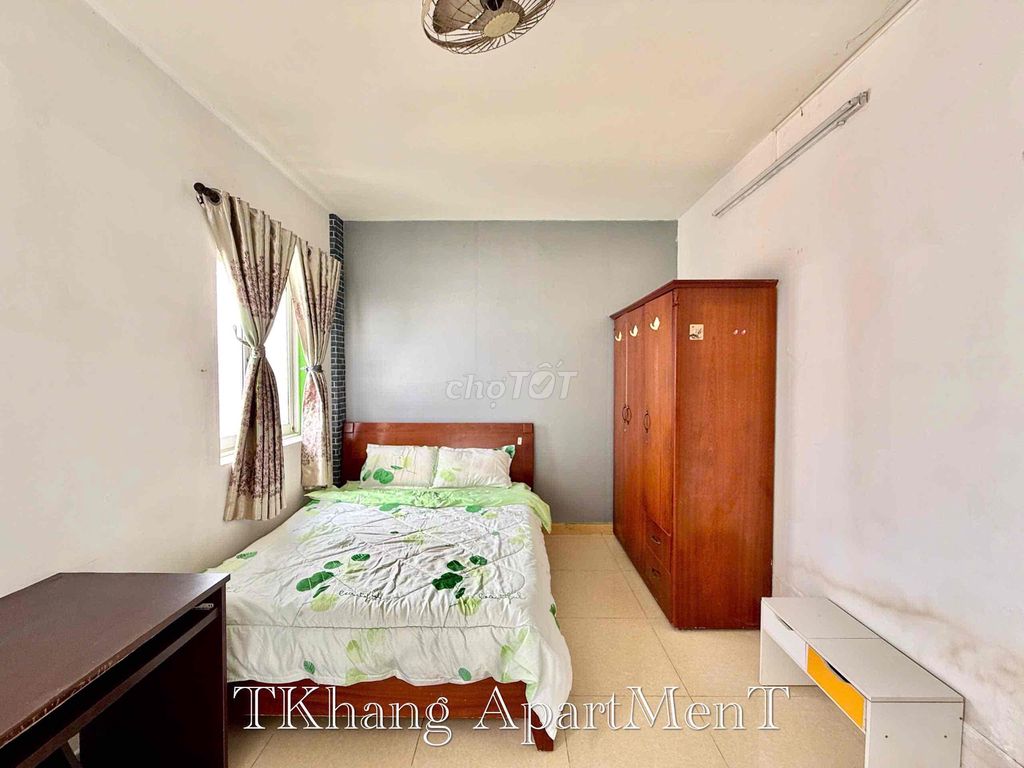 Rent Studio Balcon elevator of the Full Building Buildings at  cmt8 A.L.D.