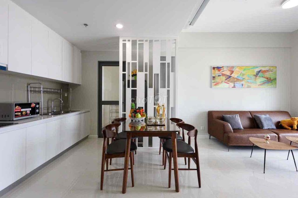 Hire a quick one bedroom. 1. 1 An Phú mascore. It's a very good 18 million net.